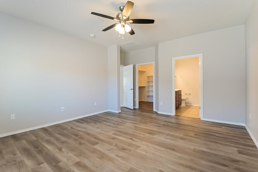 Building Photo - 7360 E Alderberry St