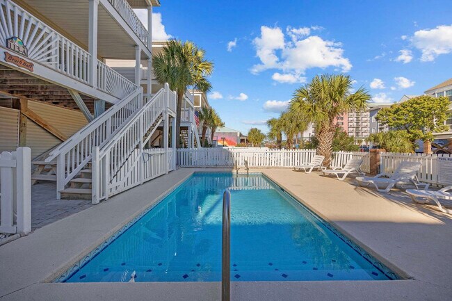 Building Photo - 113A S Yaupon Dr