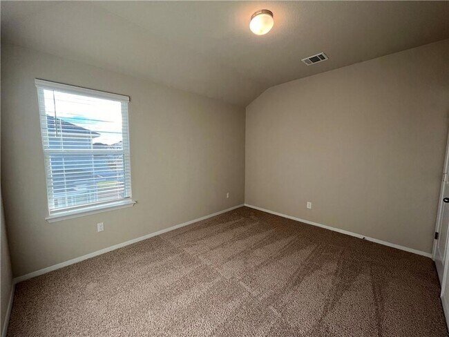 Building Photo - 128 Bright Flora Ln