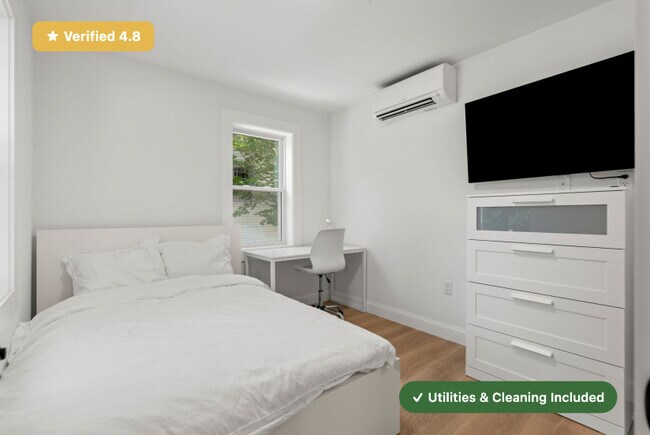 Building Photo - RoostUp Furnished Private Bedroom with Private Ensuite Bath in East Somerville!