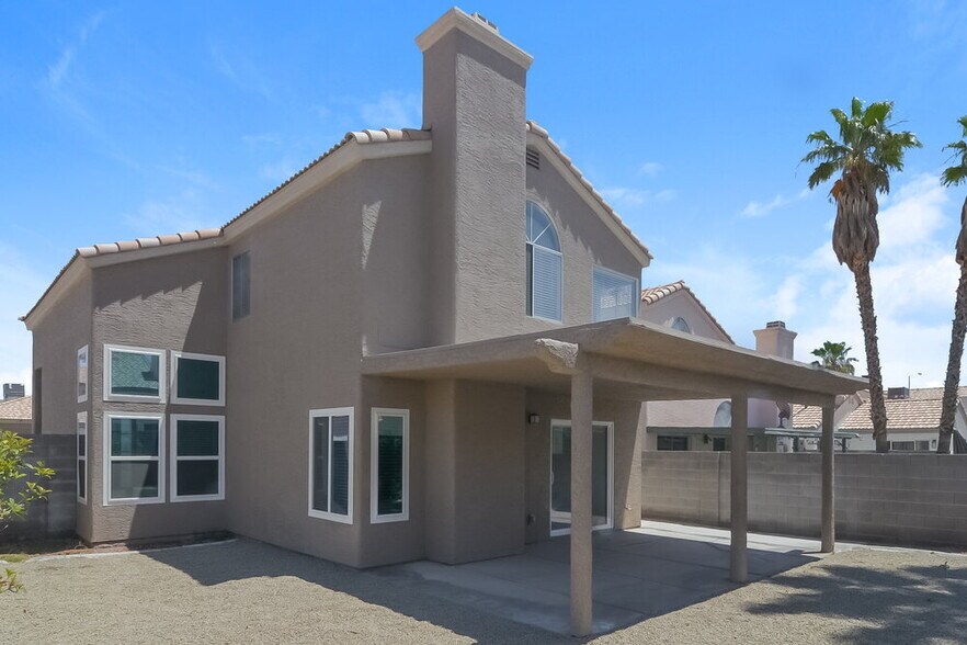 Building Photo - 1725 Autumn Rust Dr
