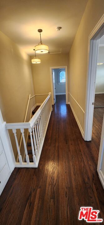 Building Photo - 1024 Cloverdale Ave