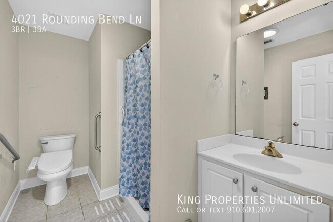 Building Photo - 4021 Rounding Bend Ln