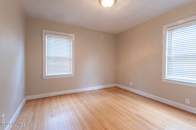 Building Photo - 3725 Warner Ave