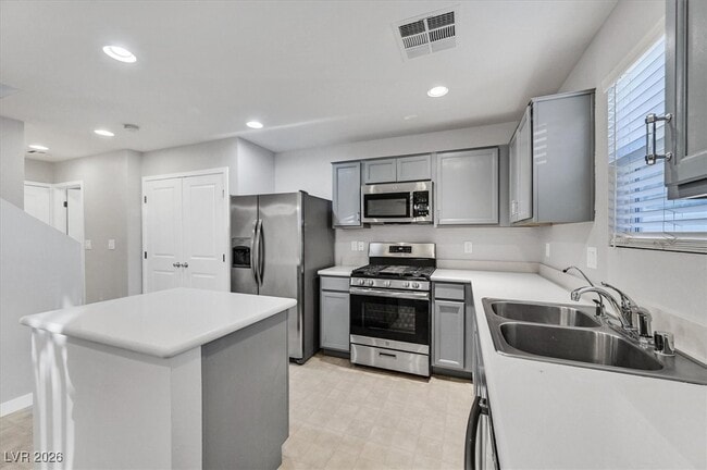 Building Photo - 1848 Molly Meadows St