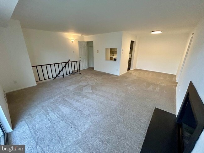 Building Photo - 1027 N Valley Forge Rd