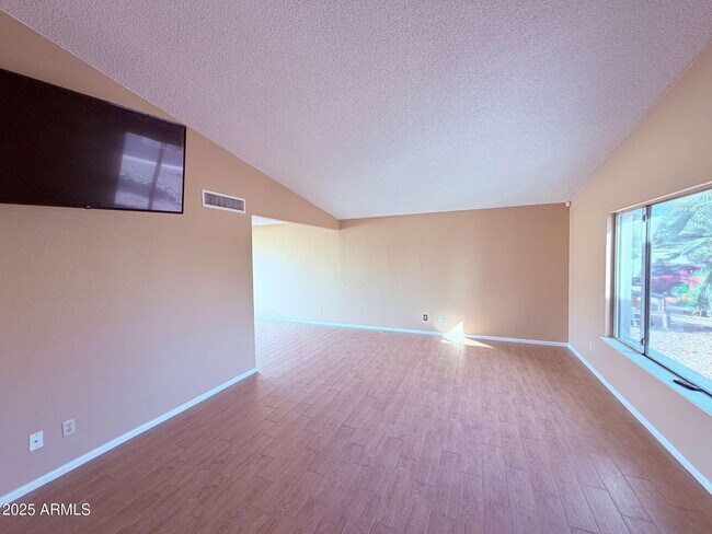 Building Photo - 4612 W Jupiter Way