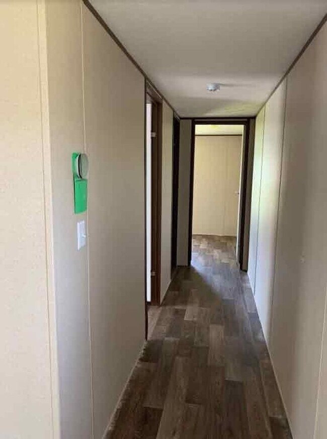 Building Photo - Charming 3BR House in Delco