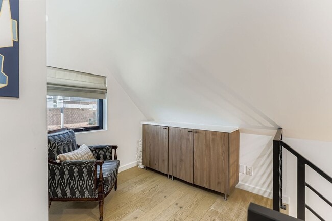 Building Photo - Stylish Loft-Style 1 Bedroom in the Heart of RiNo with Garage and Private Patio