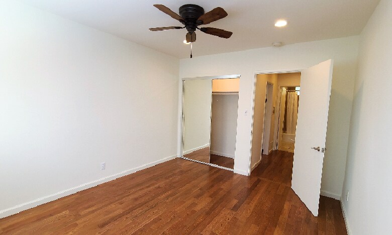 Building Photo - 2226 S Carmelina Ave