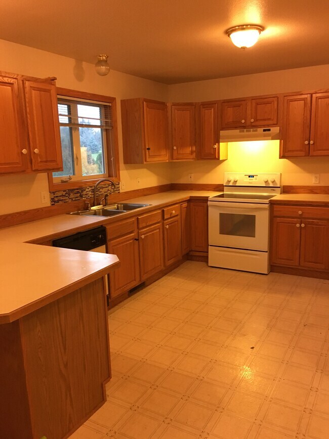 1626 Lake Elmo Dr 1626 Lake Elmo Dr Billings MT 59105 Apartment Finder