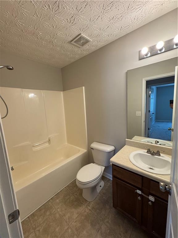 Building Photo - 228 Ridge Mill Dr