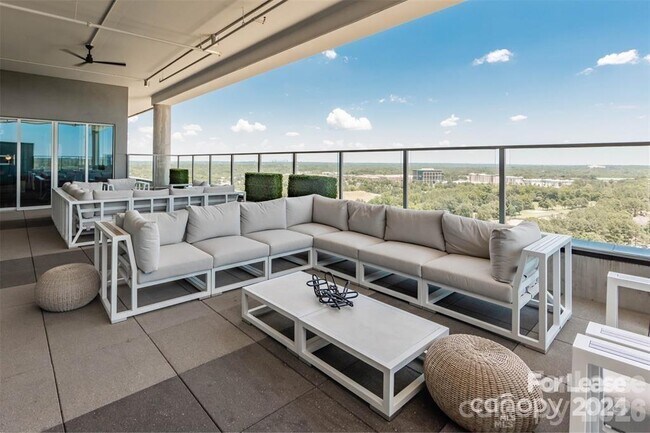 Building Photo - 13230 Ballantyne Corporate Pl