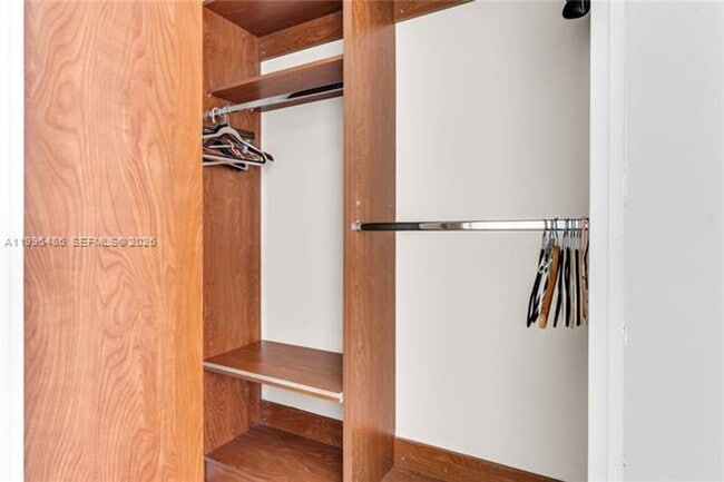 Building Photo - 1830 S Ocean Dr