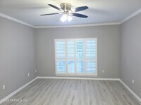 Building Photo - 7800 Point Meadows Dr