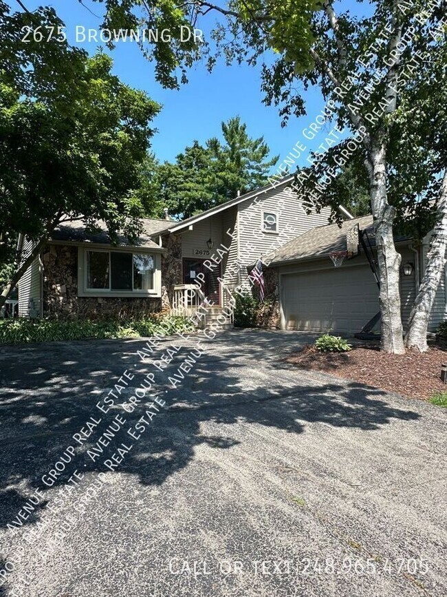Primary Photo - 2675 Browning Dr