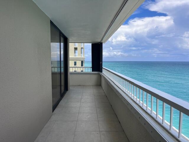 Building Photo - 5280 N Ocean Dr