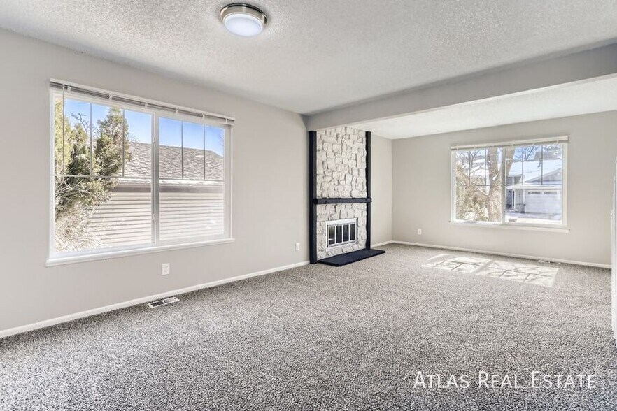 Building Photo - 3822 S Ceylon Way
