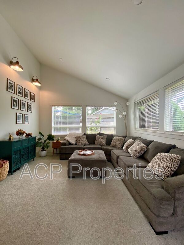 Building Photo - 406 Arrowhead Ln