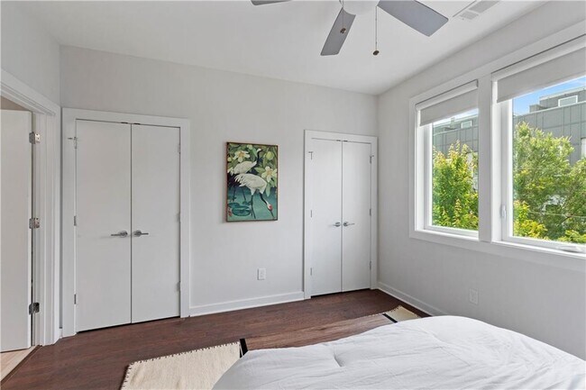 Building Photo - 415 Gartrell St SE