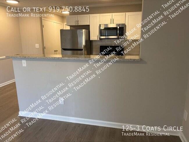 Building Photo - 125 Coats Cir