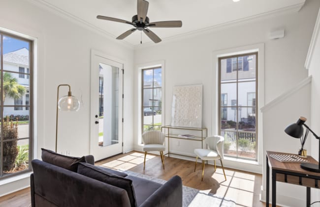 Building Photo - FOR RENT in SUGAR MILL POND!