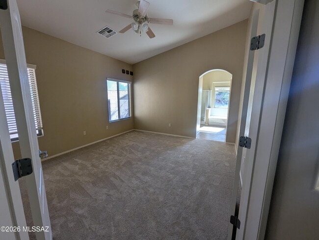 Building Photo - 651 W Sonatina Ln