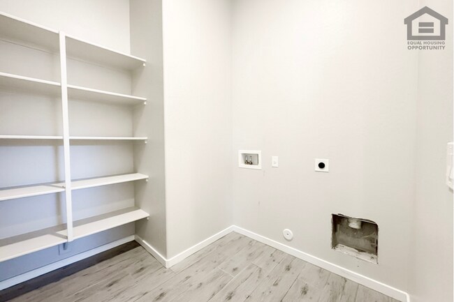 Building Photo - 3Bed/2Bath Home in Cave Creek! Move-In Ready on 05/21/2026! -- NO HOA!