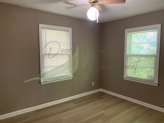 Building Photo - DESIRABLE RAYTOWN LOCATION!!!