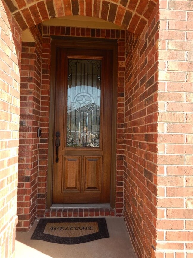 Building Photo - 358 Alamosa Dr