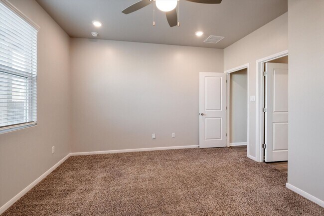 Building Photo - Solar-Powered Home with Modern Finishes & Included Fridge