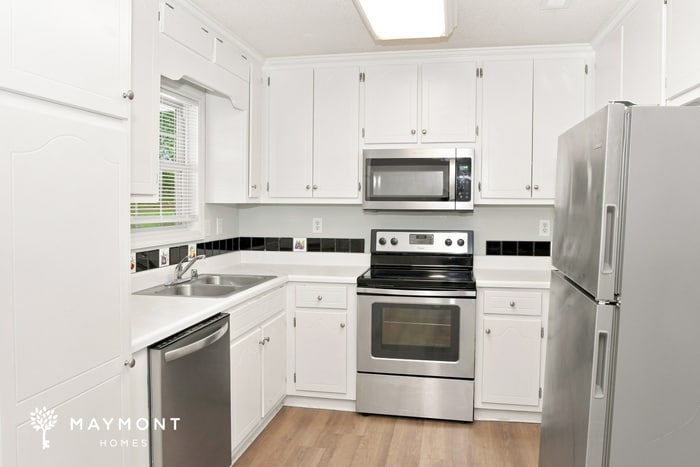Building Photo - 112 Hayloft Ct