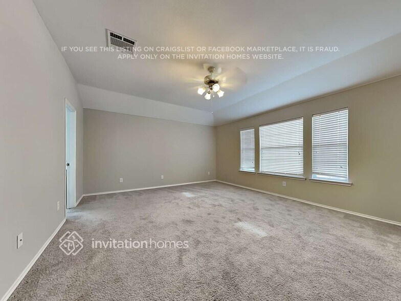 Building Photo - 708 Orchid Blvd