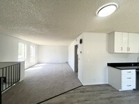 Building Photo - 1265 Crandall Ave S