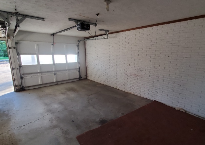 Building Photo - 514 Matson St