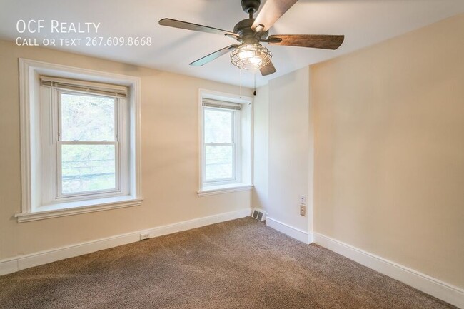 Building Photo - 4562 Silverwood St