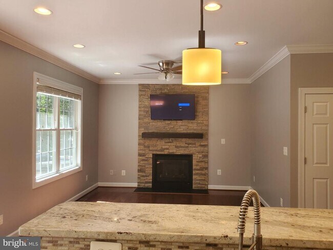 Building Photo - 16379 Covey Cir