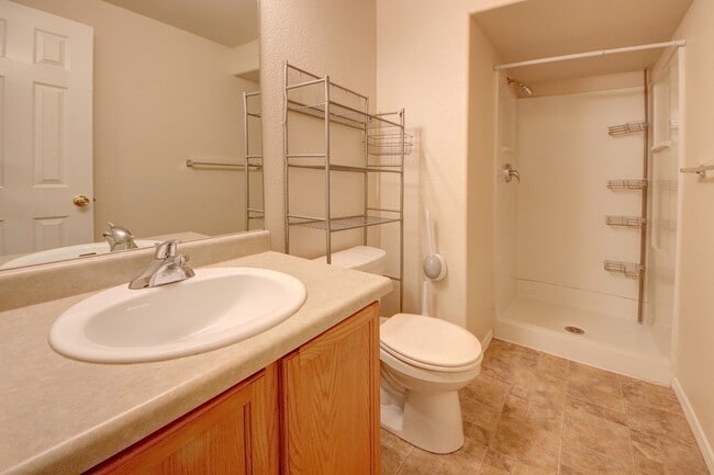 Building Photo - Low-Maintenance Living in Colorado Springs