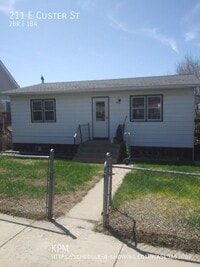 Building Photo - 211 E Custer St