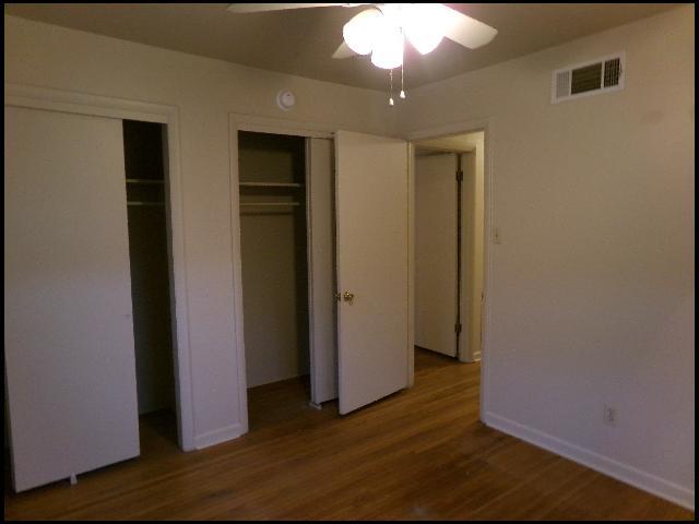 Building Photo - 104 Santa Fe Trail