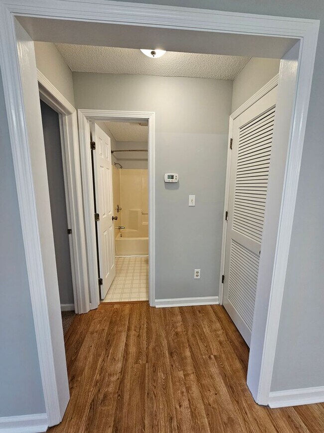 Building Photo - Baytree