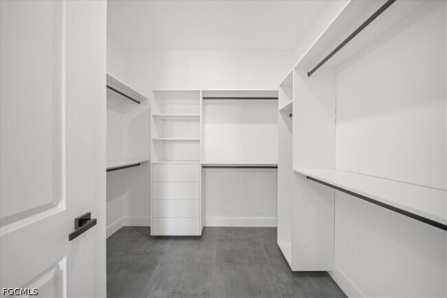 Building Photo - 4536 NW 35th Pl