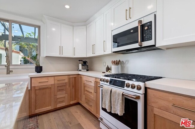 Building Photo - 810 Commonwealth Ave