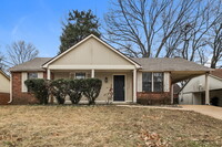 Building Photo - 5825 Jardin Pl