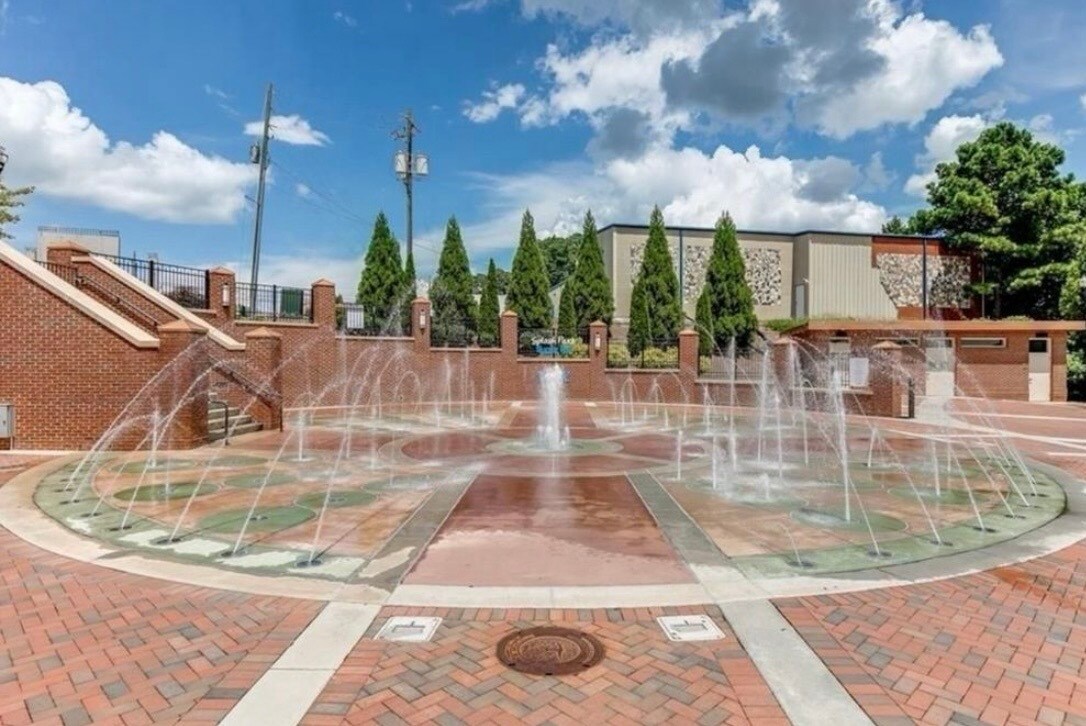 Splash pad - Sugar Hill - 387 Ayelsbury Ct