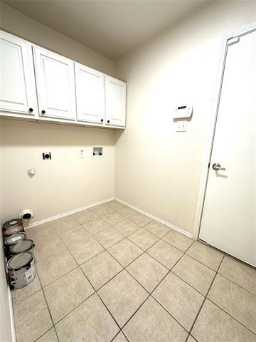 Building Photo - 812 Piedmont Dr