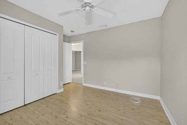 Building Photo - 131 Island Way