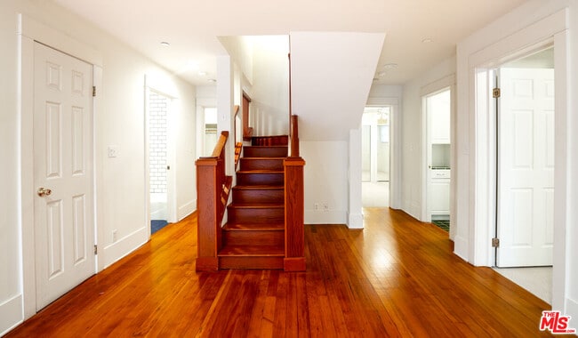 Building Photo - 2544 3rd St