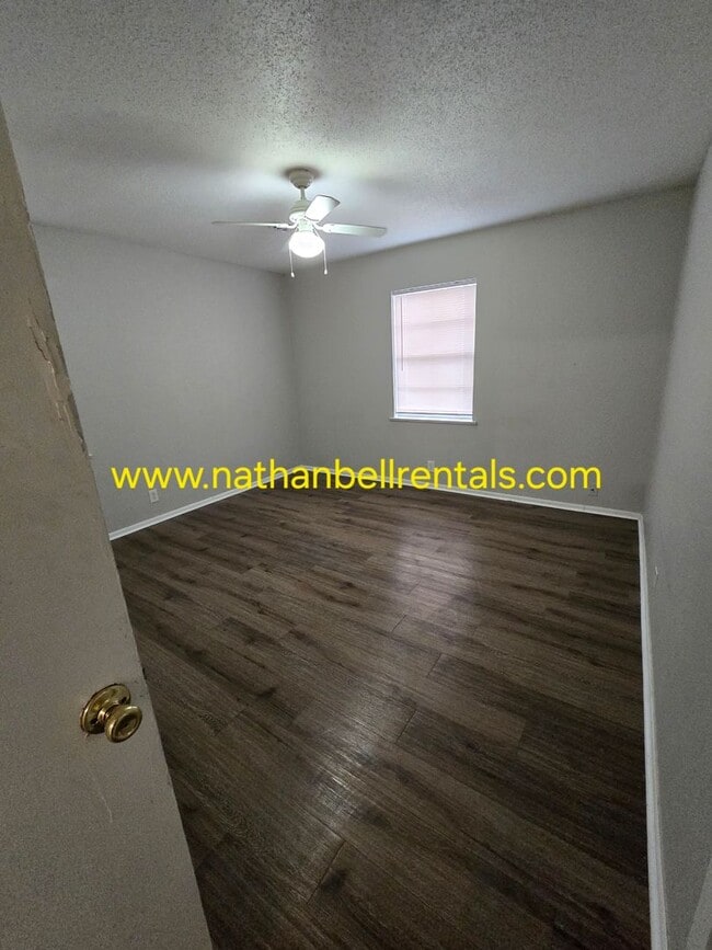 Building Photo - 2485 Cypress Dr