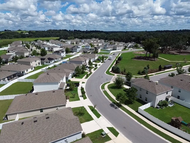 Building Photo - 13559 Southern Magnolia Dr
